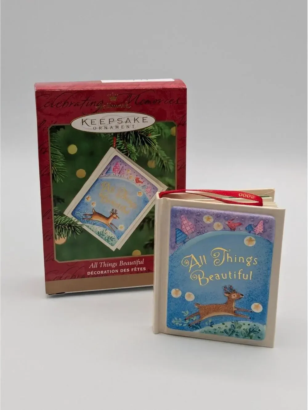 Hallmark Keepsake All Things Beautiful 2000 Mini Book Vintage Christmas Ornament